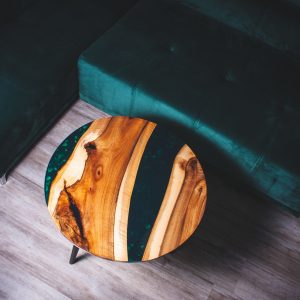 Stoliki z żywicy epoksydowej